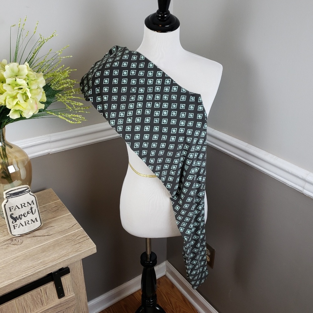Gray and Aqua Lularoe Tall and Curvy leggings